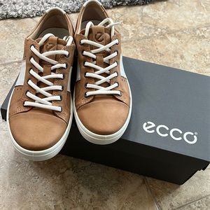 Ecco sneaker
